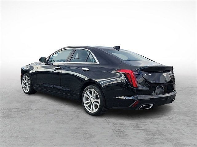 2023 Cadillac CT4 Luxury