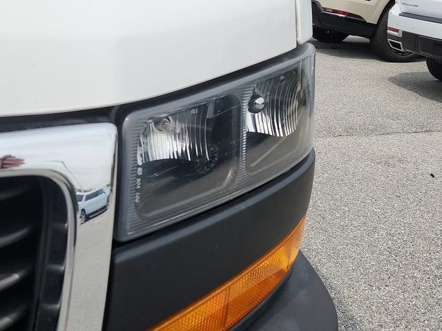 2024 GMC Savana Cargo 2500 Work Van