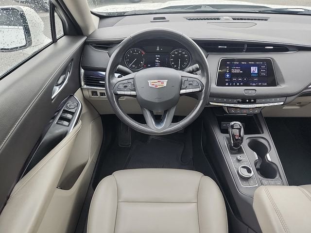 2023 Cadillac XT4 Luxury