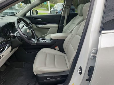2023 Cadillac XT4 Luxury