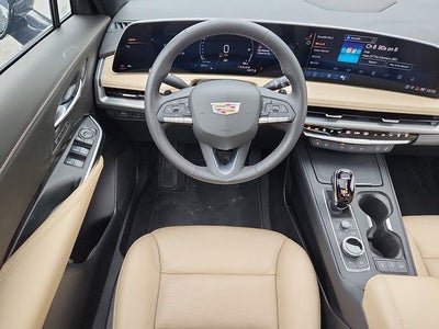 2024 Cadillac XT4 Premium Luxury