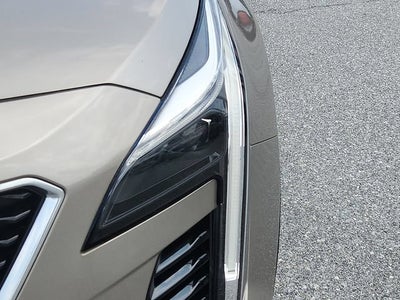2023 Cadillac XT4 Sport