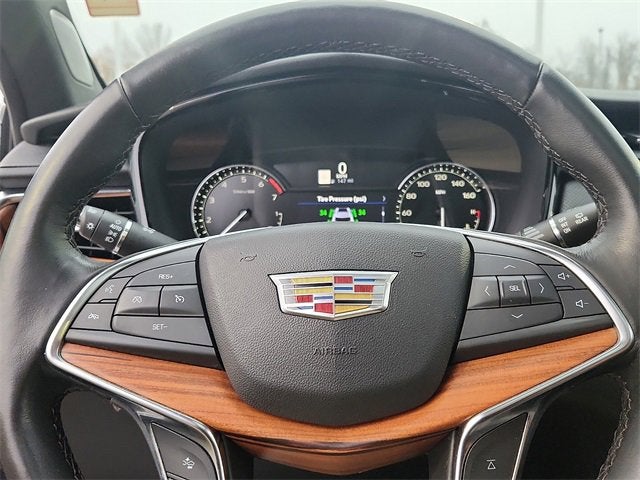 2023 Cadillac XT5 Premium Luxury