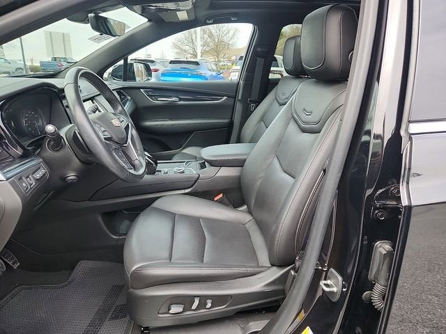 2020 Cadillac XT5 Premium Luxury