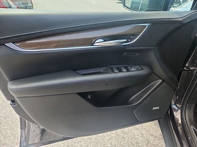 2019 Cadillac XT5 Platinum AWD