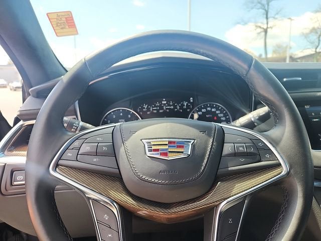 2019 Cadillac XT5 Platinum AWD