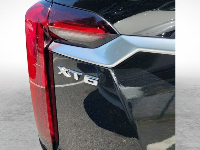 2024 Cadillac XT6 Luxury