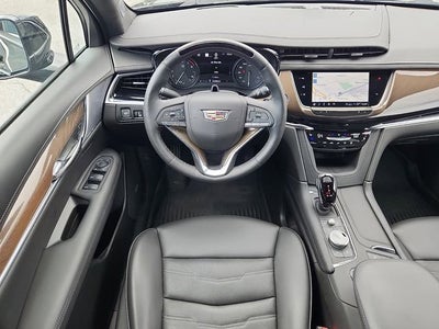 2025 Cadillac XT6 Premium Luxury