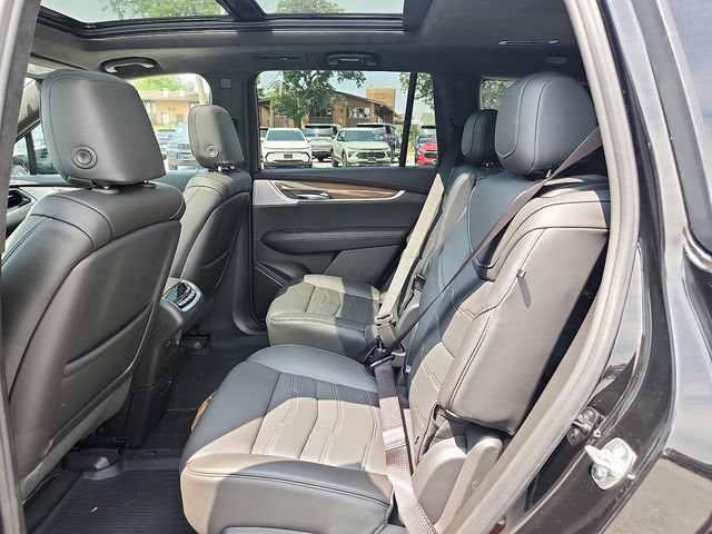2025 Cadillac XT6 Sport