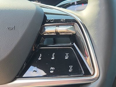 2023 Cadillac LYRIQ Luxury