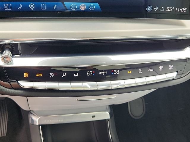 2023 Cadillac LYRIQ Luxury