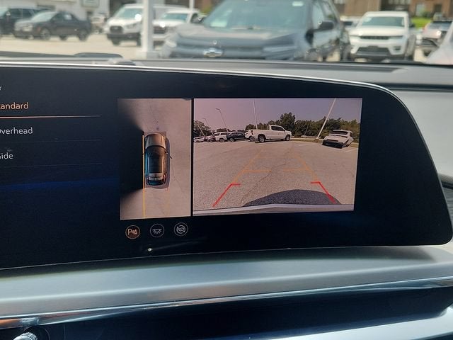 2023 Cadillac LYRIQ AWD Luxury