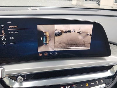 2024 Cadillac LYRIQ Luxury 1