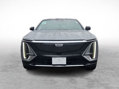 2024 Cadillac LYRIQ Luxury 1