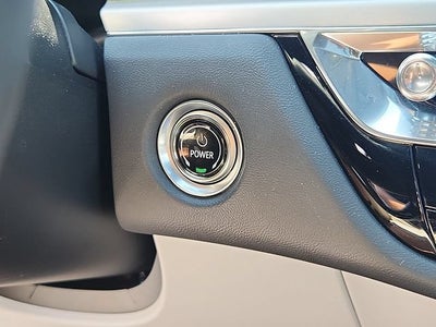 2024 Cadillac LYRIQ Luxury 2