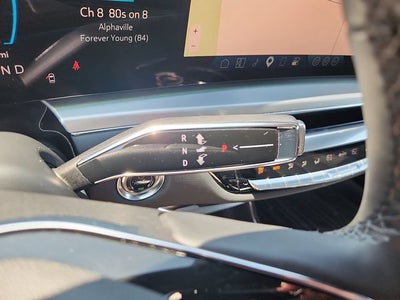 2024 Cadillac LYRIQ Luxury 2