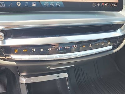 2024 Cadillac LYRIQ Luxury 2