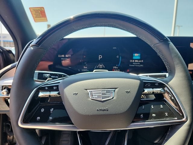 2024 Cadillac LYRIQ Luxury 2