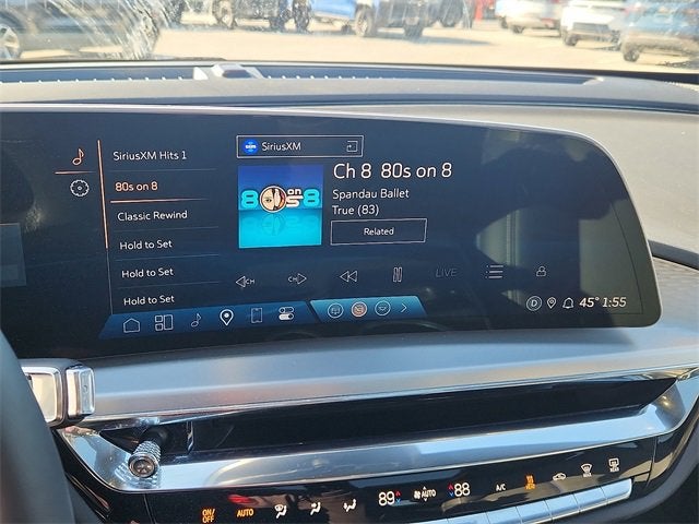 2024 Cadillac LYRIQ Luxury 3