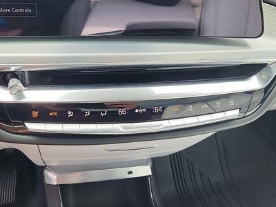 2024 Cadillac LYRIQ Luxury 3