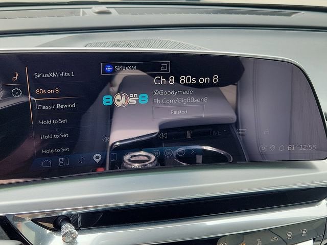 2024 Cadillac LYRIQ Luxury 3