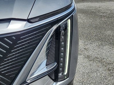 2024 Cadillac LYRIQ Luxury 3