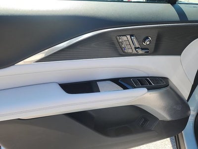 2024 Cadillac LYRIQ Sport 2