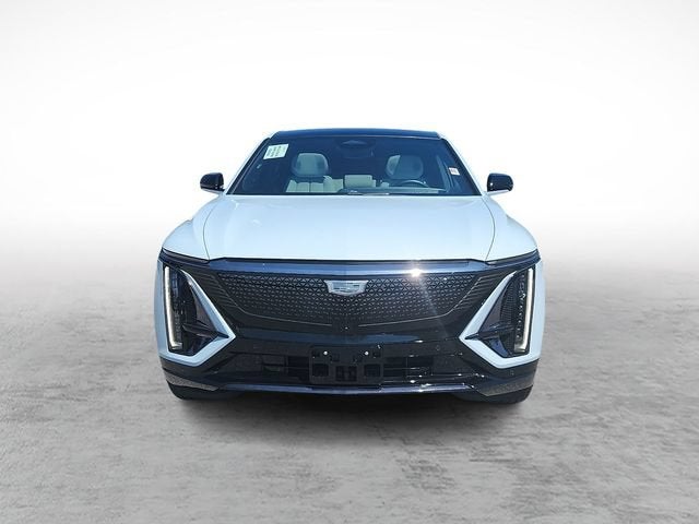 2024 Cadillac LYRIQ Sport 2
