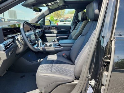 2026 Cadillac ESCALADE IQL Luxury