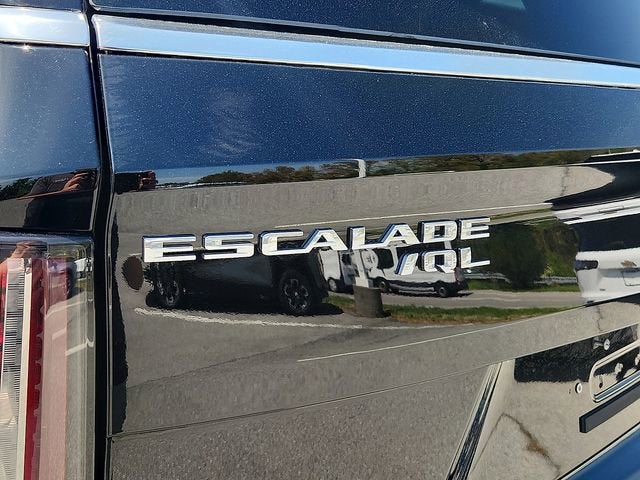 2026 Cadillac ESCALADE IQL Luxury