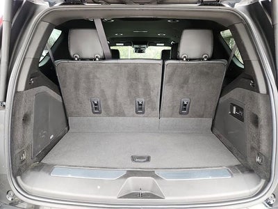 2023 Cadillac Escalade Luxury