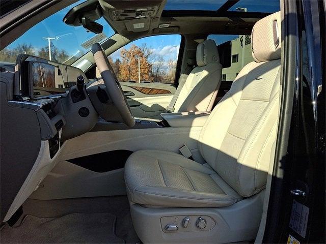 2022 Cadillac Escalade Premium Luxury Platinum