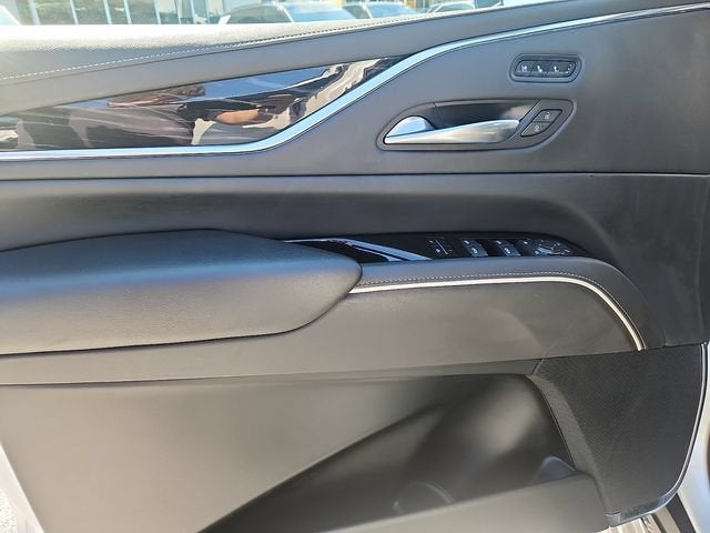 2022 Cadillac Escalade ESV Sport