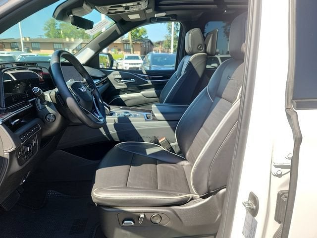 2022 Cadillac Escalade ESV Sport