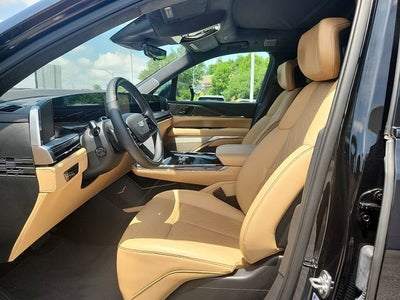2025 Cadillac ESCALADE IQ Luxury 2