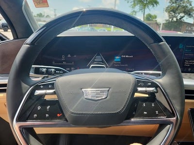 2025 Cadillac ESCALADE IQ Luxury 2
