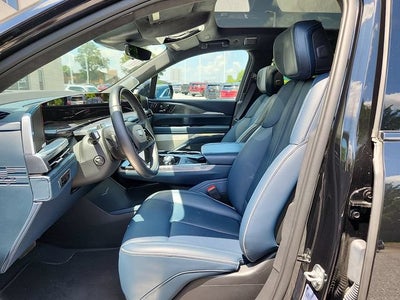 2025 Cadillac ESCALADE IQ Luxury 2