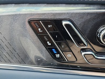 2025 Cadillac ESCALADE IQ Luxury 2