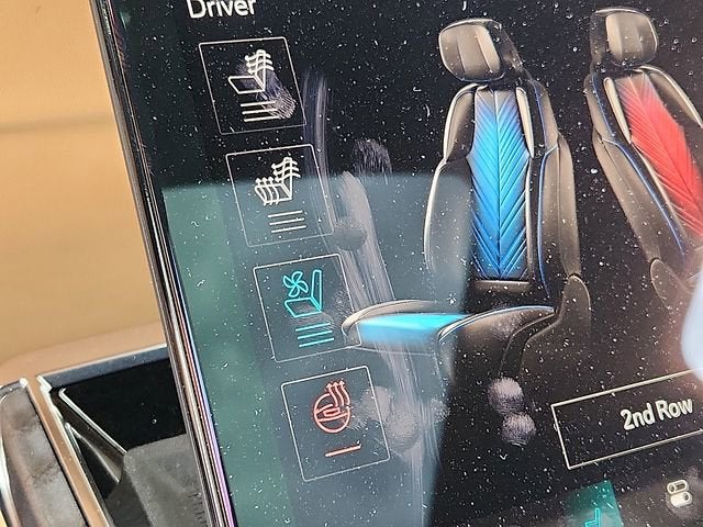 2025 Cadillac ESCALADE IQ Sport 2