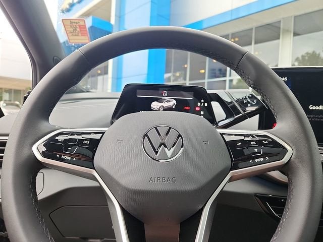 2023 Volkswagen ID.4 Pro S Plus