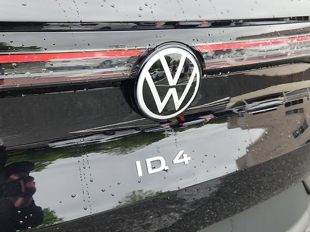 2023 Volkswagen ID.4 Pro S Plus