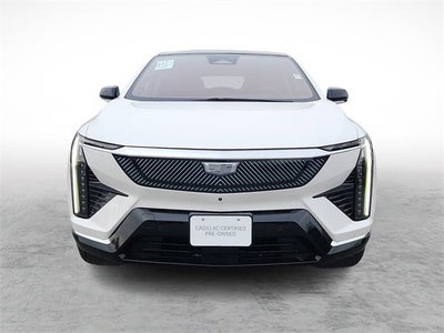 2025 Cadillac OPTIQ Luxury 2