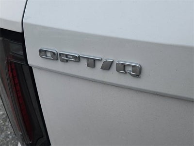 2025 Cadillac OPTIQ Luxury 2