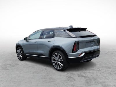 2025 Cadillac OPTIQ Luxury 2
