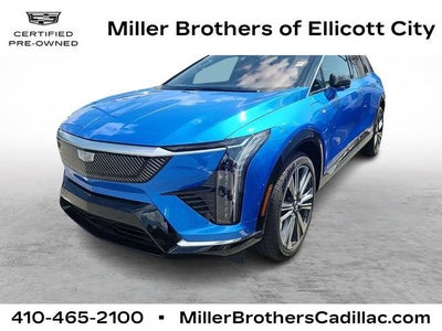2025 Cadillac OPTIQ Luxury 2