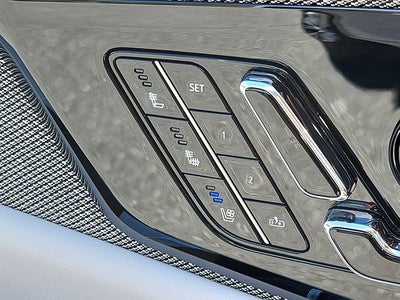 2025 Cadillac OPTIQ Luxury 2