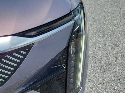 2025 Cadillac OPTIQ Luxury 2