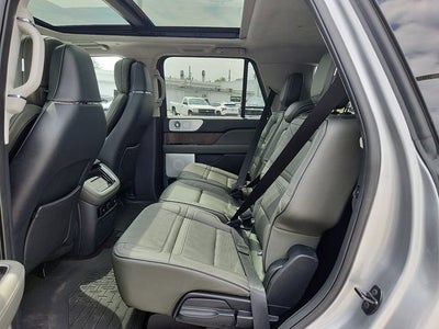 2022 Lincoln Navigator Black Label