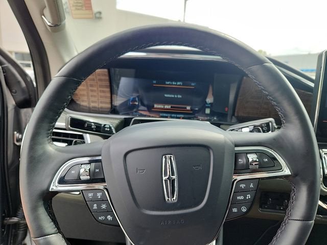 2022 Lincoln Navigator Black Label