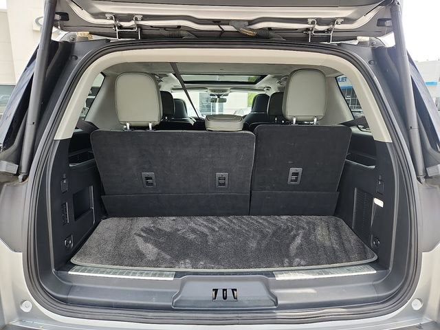 2022 Lincoln Navigator Black Label